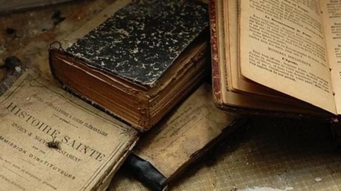 Sizce nasıl bir kitap 2500 TL veya daha üst fiyatlara satılabilir?