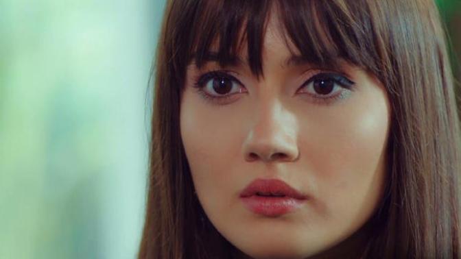 YASAK ELMA ZEYNEP GÜZEL Mİ?