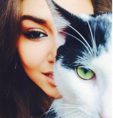 Ünlü anne-kedi çiftlerinden hangisi dünya tatlısı duruyor?