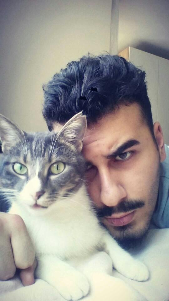 Ünlü anne-kedi çiftlerinden hangisi dünya tatlısı duruyor?
