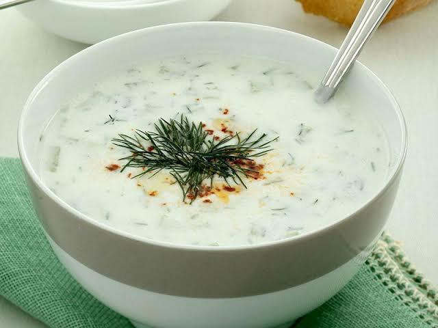 Kuru fasulyenin yanında en iyi giden şey ne?