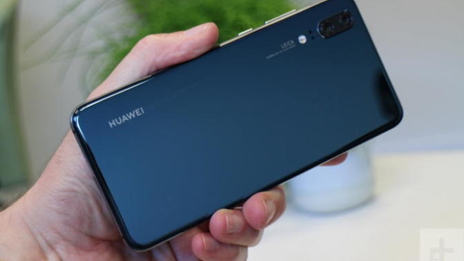 Telefon alacak olsanız İPhone 6s mi yoksa Huawei P20 Lite mi tercih ederdiniz?