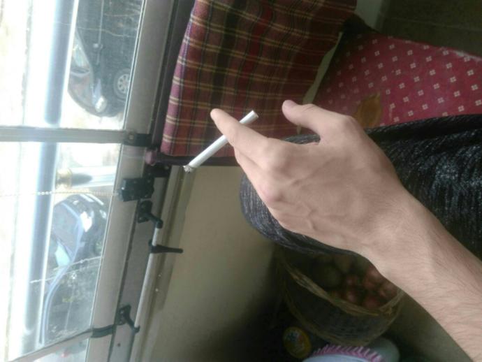 Sevgilinizin kollarının aşırı kıllı olması ondan soğumanıza neden olur mu?