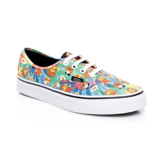 Baharı şimdiden dolabına getirecekler için hangi Vans ayakkabı uygun?
