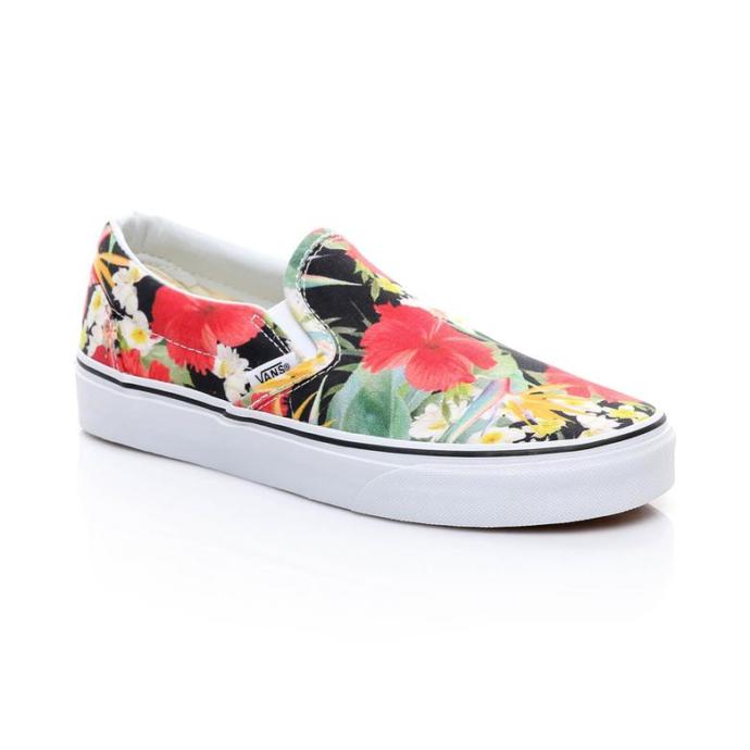 Baharı şimdiden dolabına getirecekler için hangi Vans ayakkabı uygun?