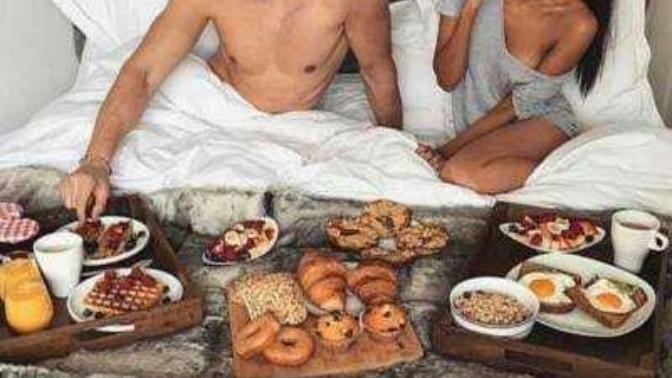 🌟Tatil günleri kadın mı erken kalkmalı yoksa erkek mi?