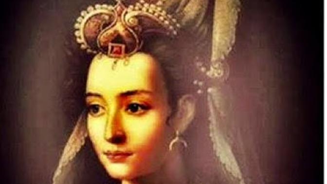 Sizce Mahidevran Sultan mı Hürrem Sultan mı güzel?