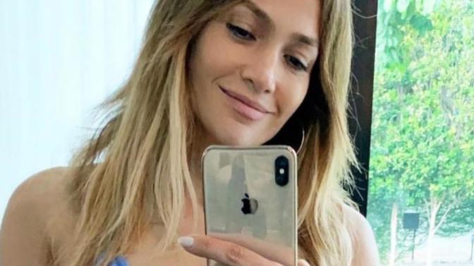 Jennifer Lopez, 50 yaşında nasıl böyle güzel olabiliyor?