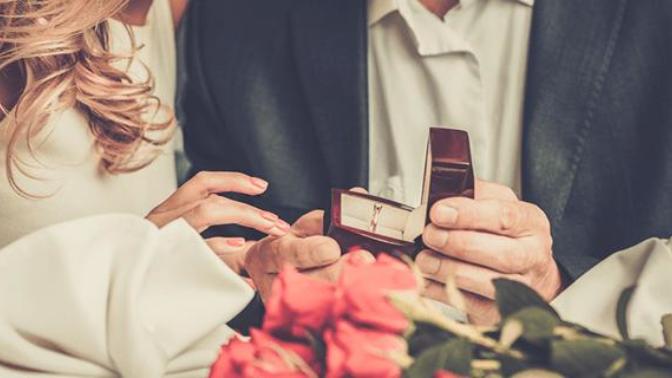Sevgililer Günü'nde evlilik teklifi edilir mi?
