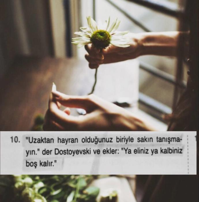 Uyanık olan var mı varsa aşk insanı neden saçmalatır?