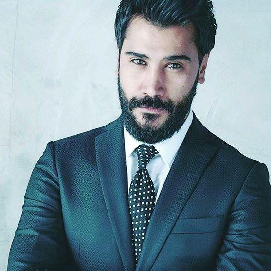 MURAT ÜNALMIŞ MI ? UĞUR GÜNEŞ Mİ ? SİZCE HANGİSİ ?