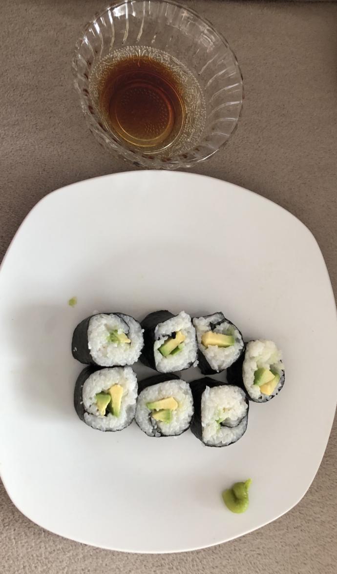 Balıklı yapmadım çiğ balık yiyemiyorum 😂🍱