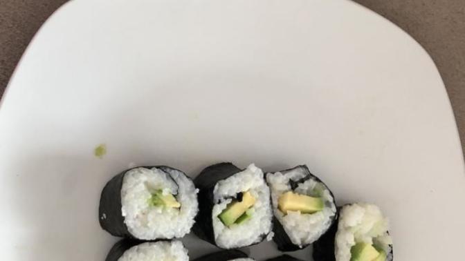 Sushi yaptım nasıl olmuş 😂? Sever misiniz?