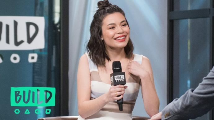 Bu kız güzel mi? Miranda Cosgrove güzel mi?