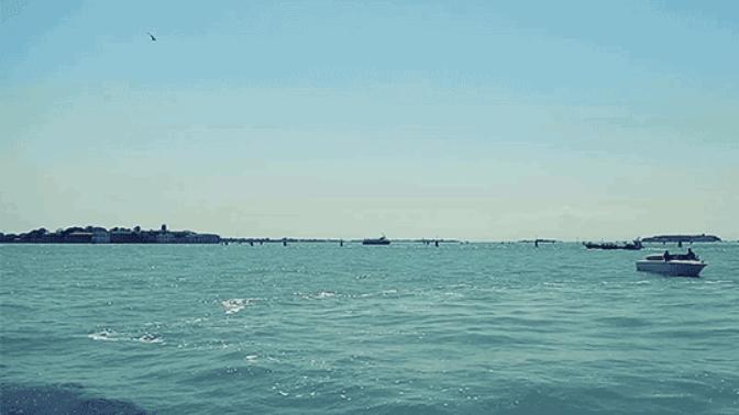 “Her şey göründüğü gibi olsaydı, eline aldığın deniz suyu mavi olurdu.” İnsan sanıp yanıldığınız oldu mu?