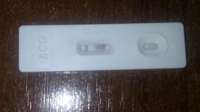 Hamilelik testi? Sizce 2 isaret mi?
