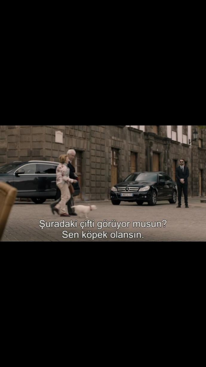 Flörtüm Bana Sihirli Annemdeki Taciye Benziyorsun Dedi Ne demek Bu?