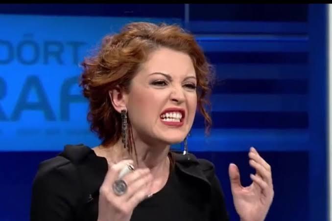 Nevşin Mengü ile Nagehan Alçı saç baş kavga etse kim döver?