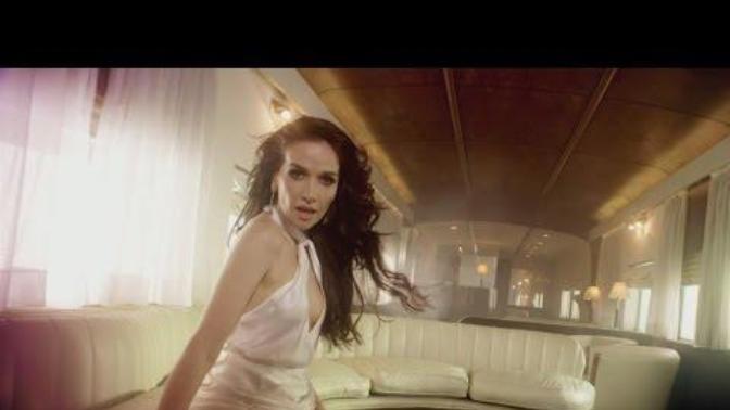 NATALIA OREIRO SEKSİ Mİ SİZCE?