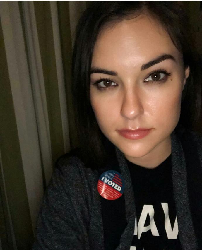 Sasha Grey inanılmaz çekicilikte değil mi ya?