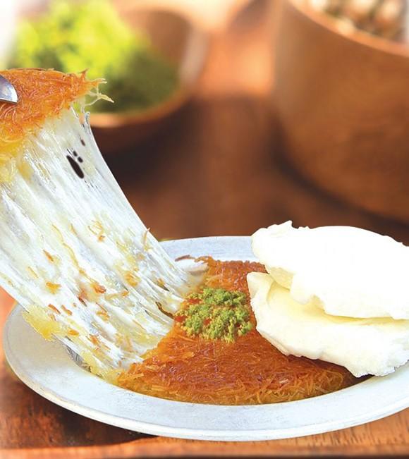 Künefe & Çay mı yoksa Künefe & Kahve mi?