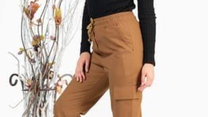  bir  kadın kargo pantolonlar nasıl duruyor sizce alsammi?