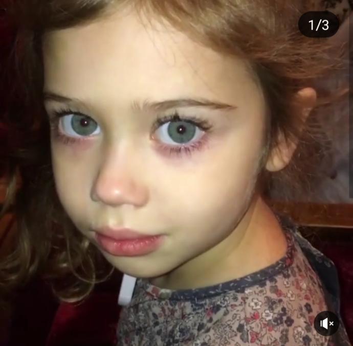 Bu kız, Kristina Pimenova'den daha güzel değil mi?