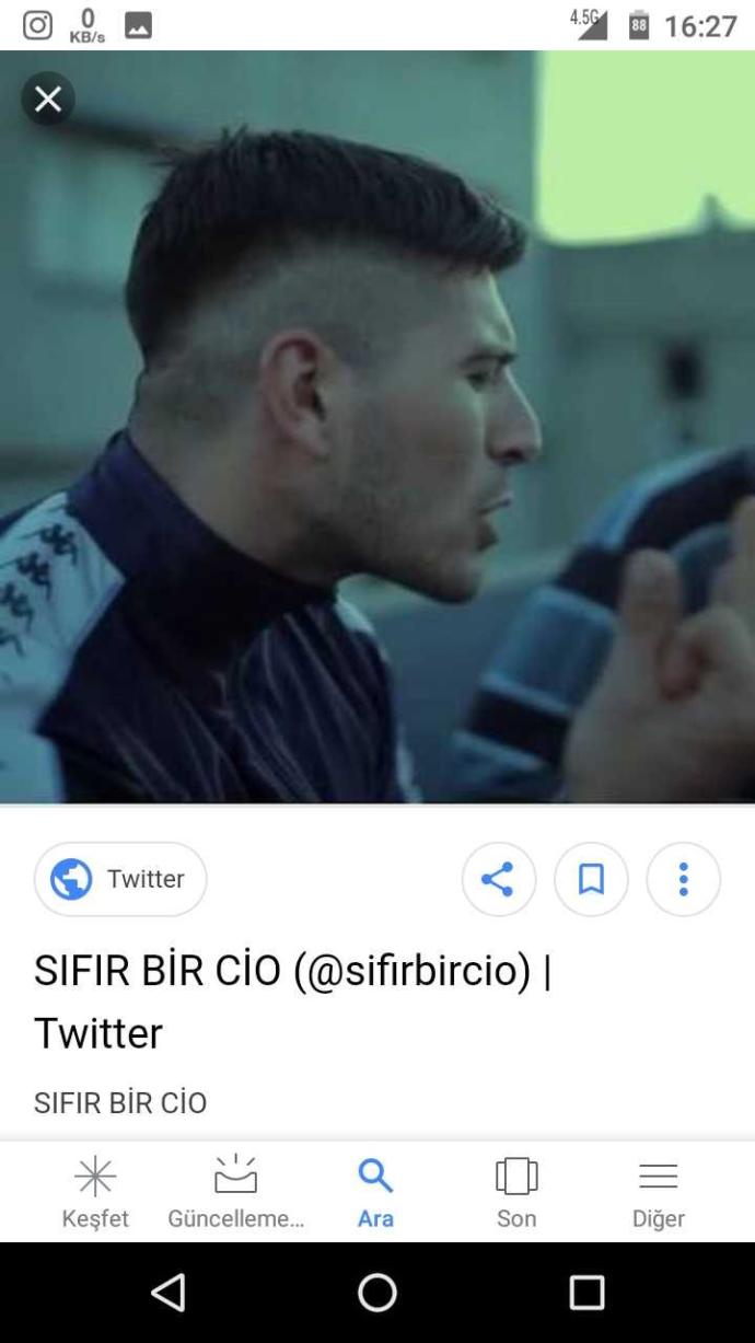 Erkeklerde en itici bulduğunuz saç modeli hangisi?