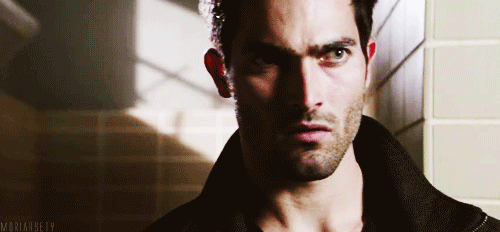 Sizce Tyler Hoechlin Nasıl?