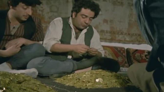 Yeşilçam filmi denildiğinde ilk gözünüzde canlanan sahne hangisi oluyor?