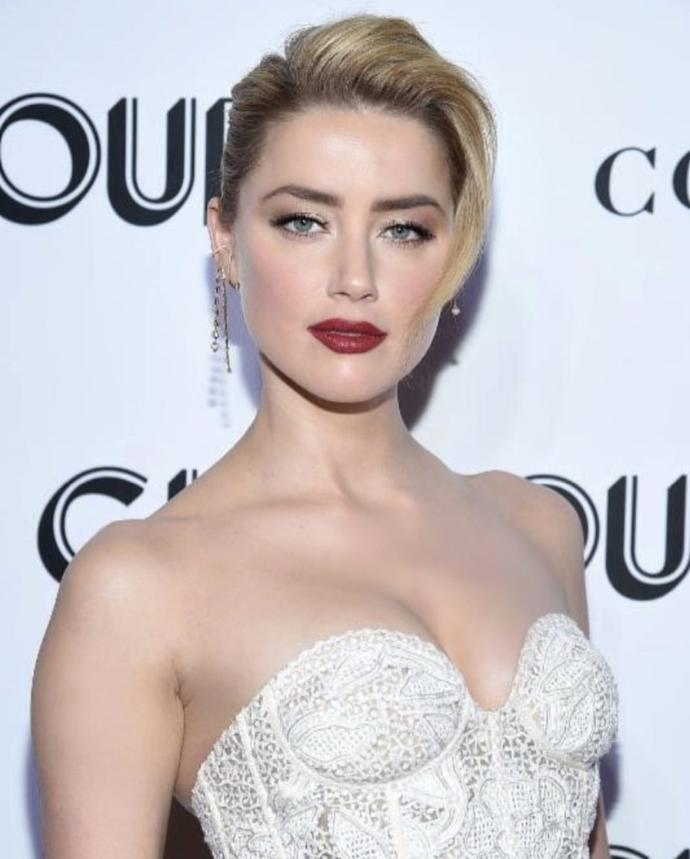 Margot Robbie mi daha güzel Amber Heard mı ?