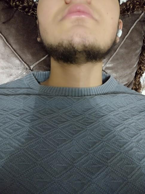 Sakallarım seyrek çıkıyor jiletin faydası olur mu?