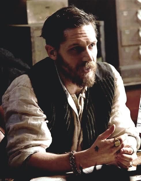 Alfie Solomons hakkında ne düşünüyorsunuz?