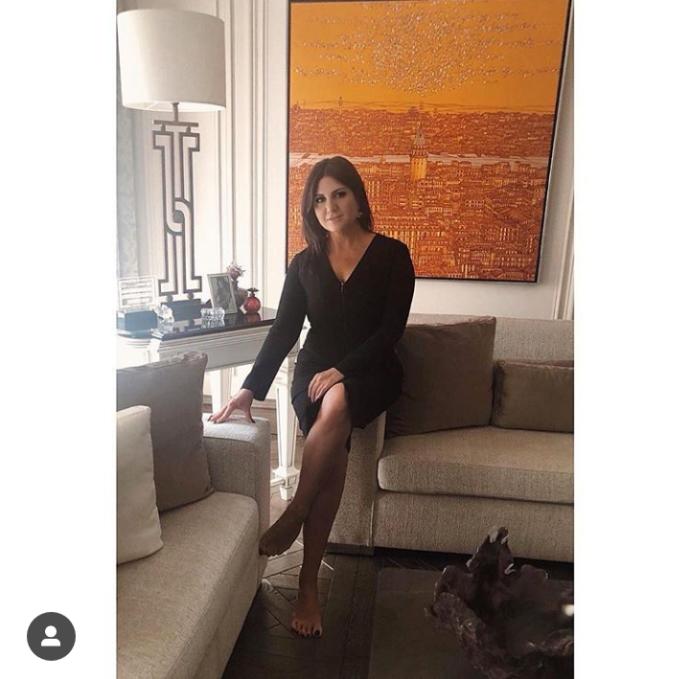 Sizce Hülya Avşar mı, Sibel Can mı?