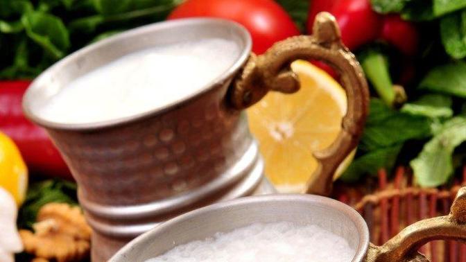 Milli içeceğimiz ayran mı kola mı?