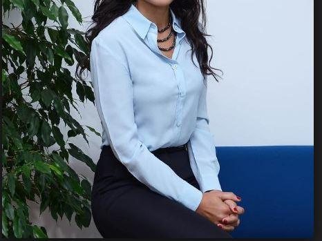 Eğitim seminerine giderken nasıl birşey giymeliyim?