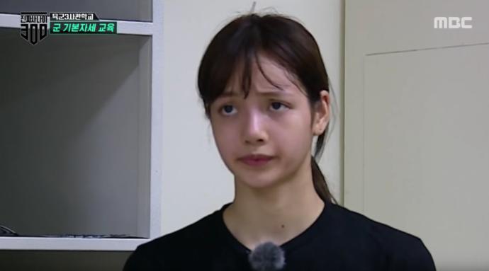 hangi blackpink uyesi makyajsiz daha guzel kizlarsoruyor