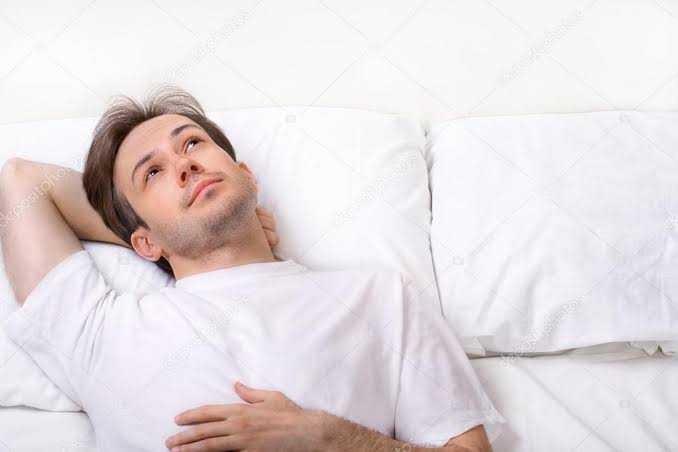 Hiç flörtü olmayanlar gece yatarken ne düşünüyorsunuz?