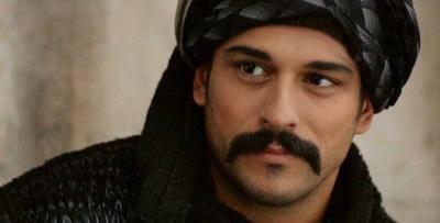 Ülkücü Bıyığı mı daha çekici gösteriyor yoksa Solcu Bıyığı mı?