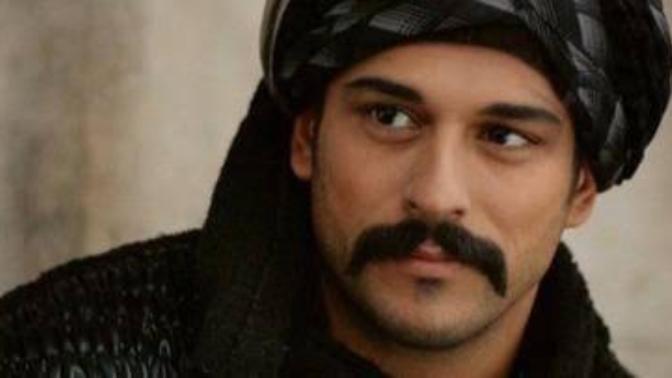 Ülkücü Bıyığı mı daha çekici gösteriyor yoksa Solcu Bıyığı mı?