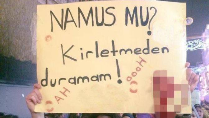 Feministler, gerçekten “kadın haklarını” mı savunuyor yoksa kadınları değersizleştirme derdindeler mi?