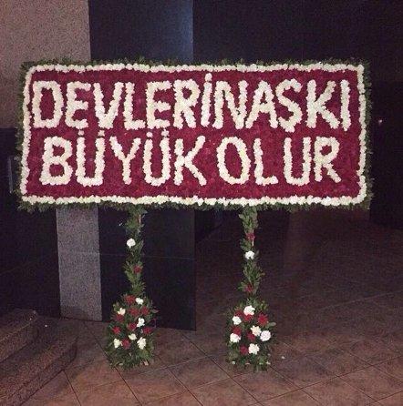 Büyük aşklar da bir gün biter mi?