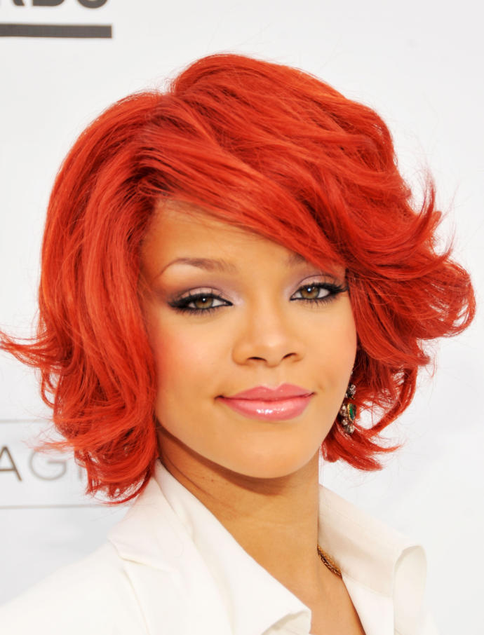 Rihanna'nın gözleri cok güzel değil mi?