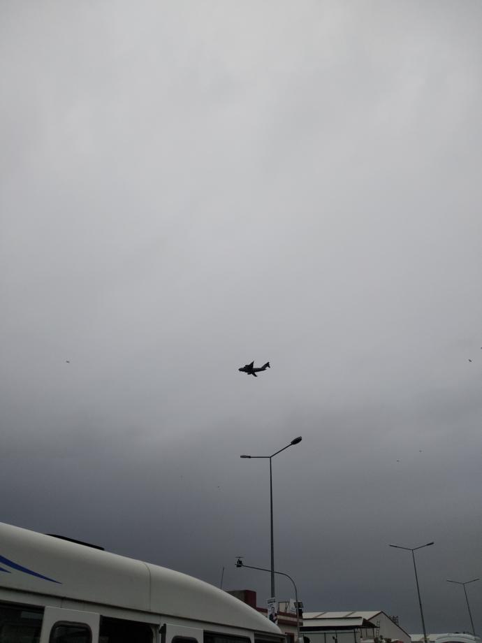 Aslında çok yakındı telefonda çekince böyle çıktı.