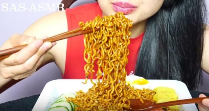 Mukbang ve ASMR videoları izler misiniz?