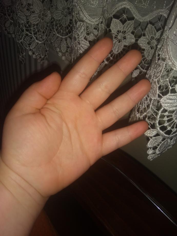 23 yaşına geldim hala ellerim sisko ve kisa?