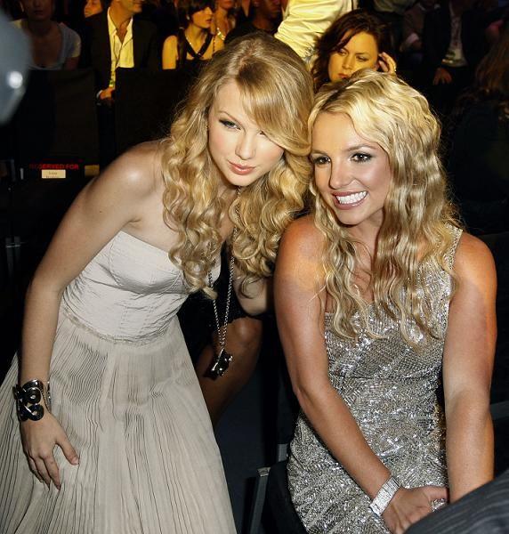 Britney Spears mi, Taylor Swift mi?