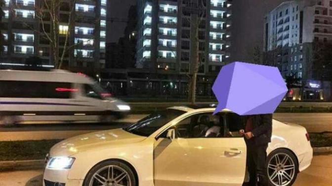 Lüks araçlar ile Instagram da poz veren insanlar sanaldan tanışmada daha mı etkili?