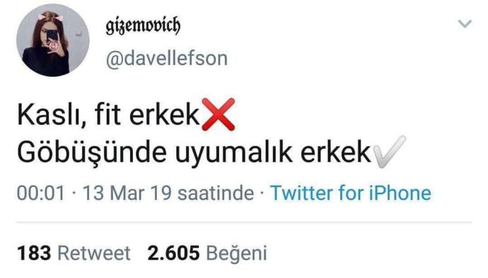 Kaslı ve fit erkek mi göbüşünde uyumalık erkek mi?
