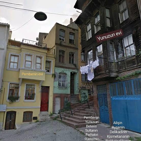 Burası Pembe'nin evi mi?